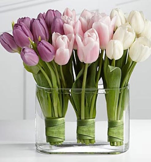 dekoideen tisch mit tulpen